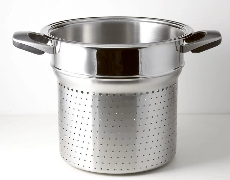 SMC9824 SMC pasta inzet dia 24 cm inhoud 8 l gewicht 1,5 kg